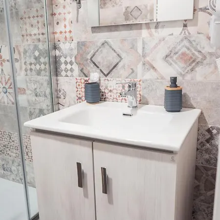 Viktoria House Nocleg ze śniadaniem 4*