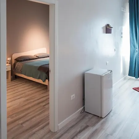 Viktoria House Nocleg ze śniadaniem Castrovillari